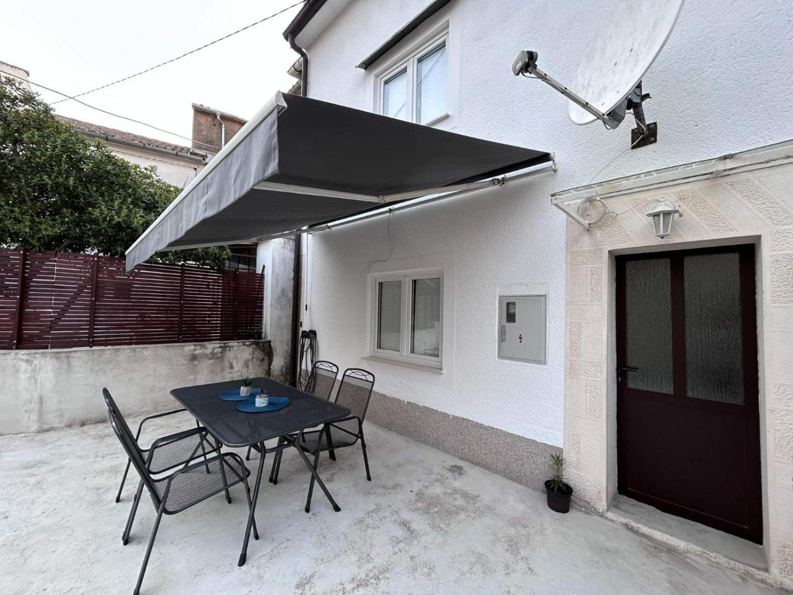 Holiday Home Omišalj Dış mekan fotoğraf